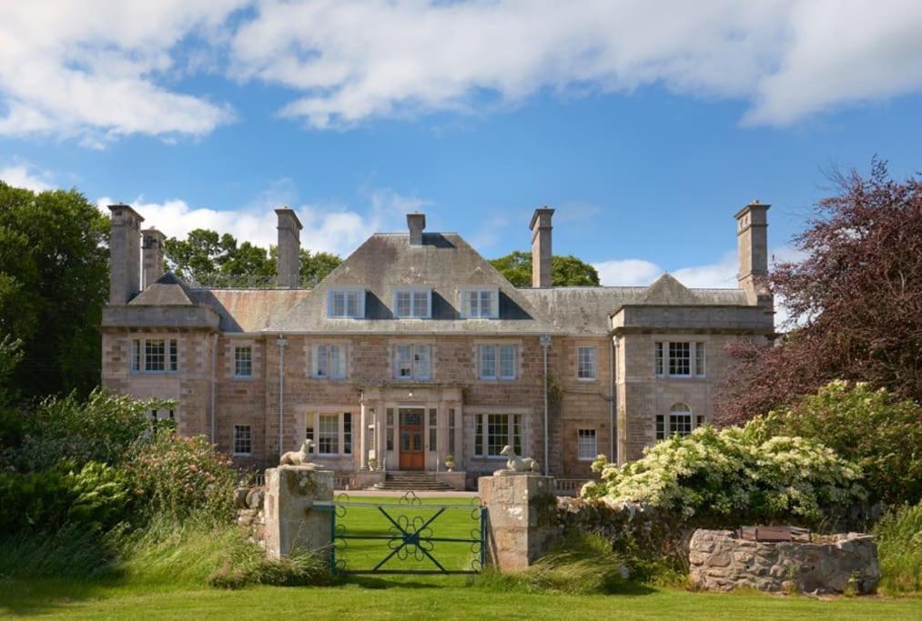 Idyllic 12 Bedroom Country Home Forres Eksteriør bilde