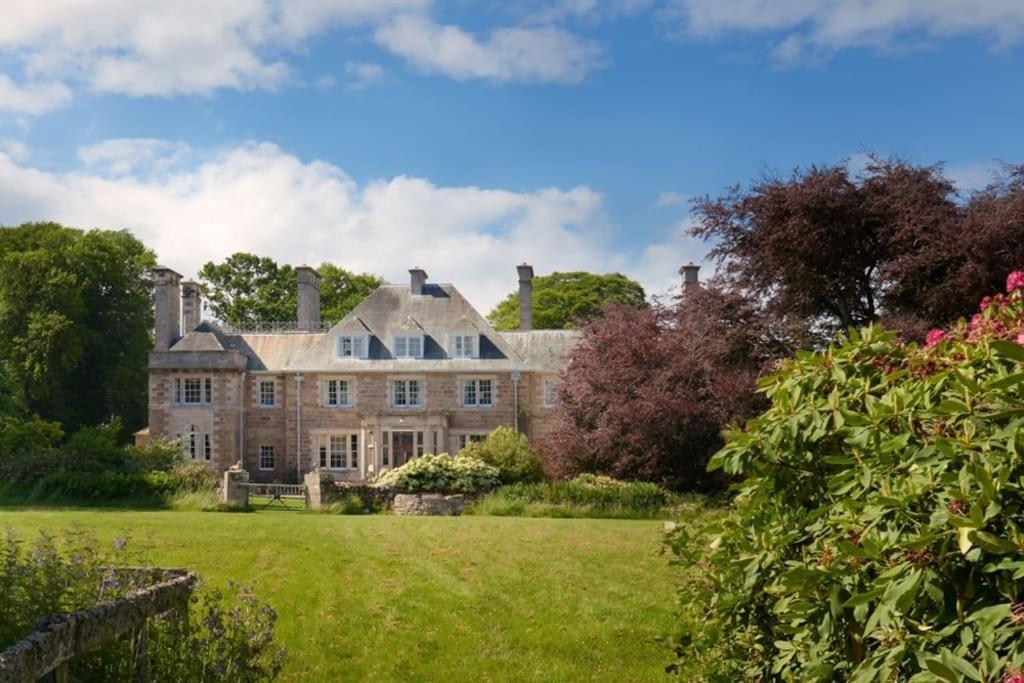 Idyllic 12 Bedroom Country Home Forres Eksteriør bilde